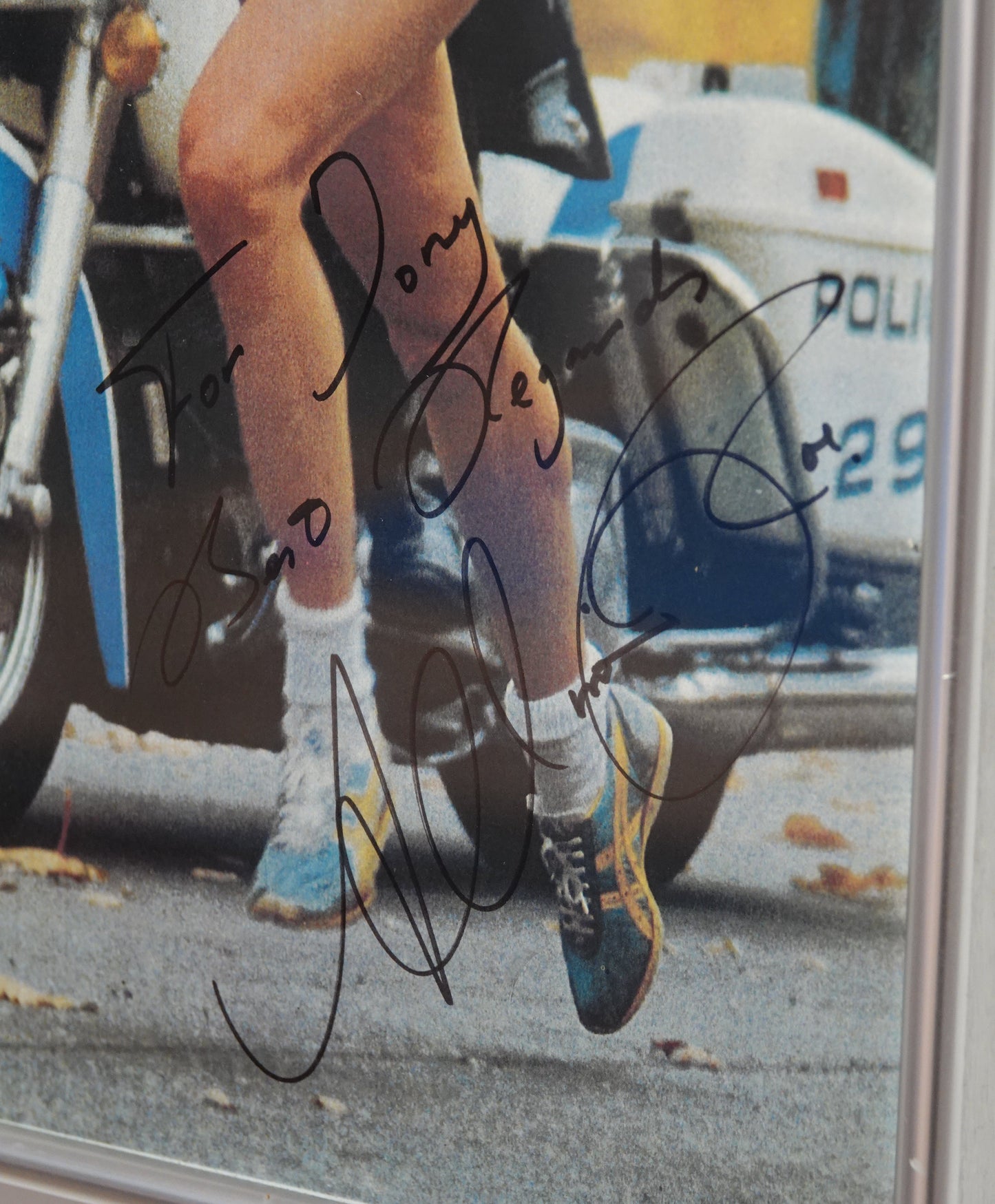 Allison Roe signed portrait from New York Marathon