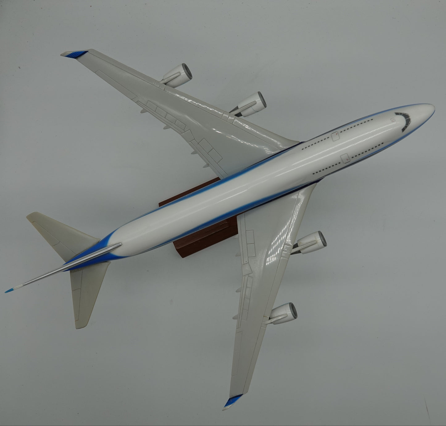 Boeing 747:400 1:200 scale resin model in original livery