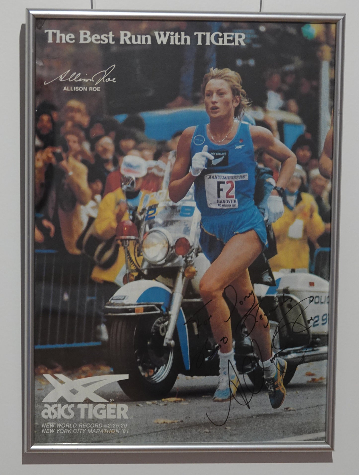 Allison Roe signed portrait from New York Marathon