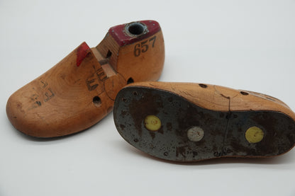 Kids Shoe Lasts. So Cute!