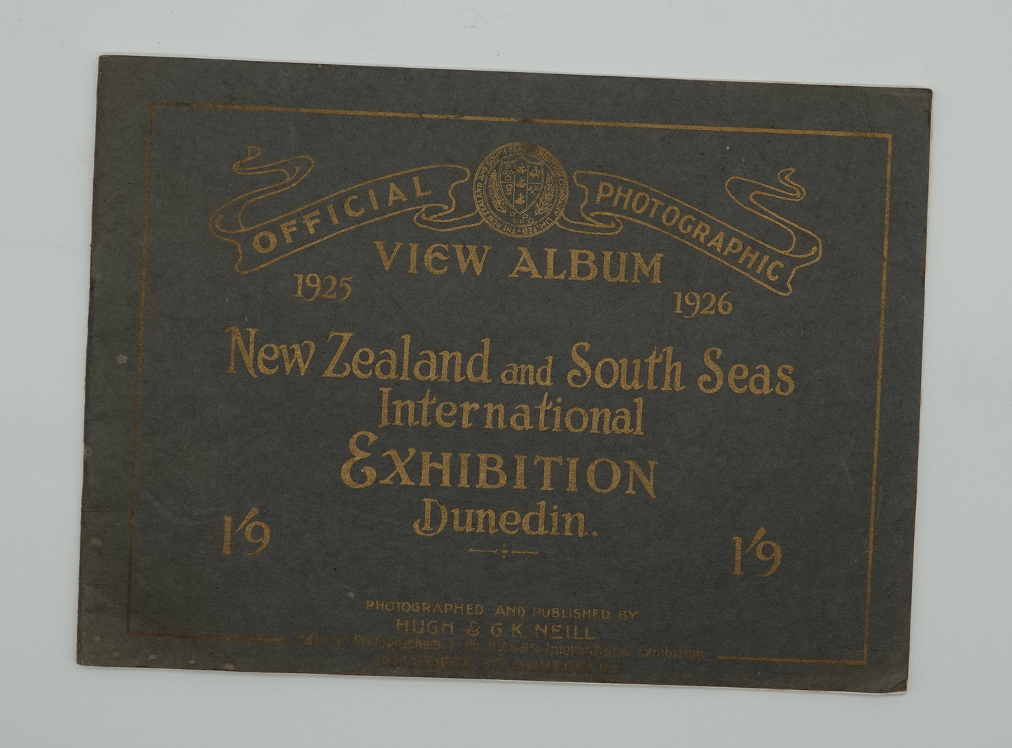 Early New Zealand Tourist booklet