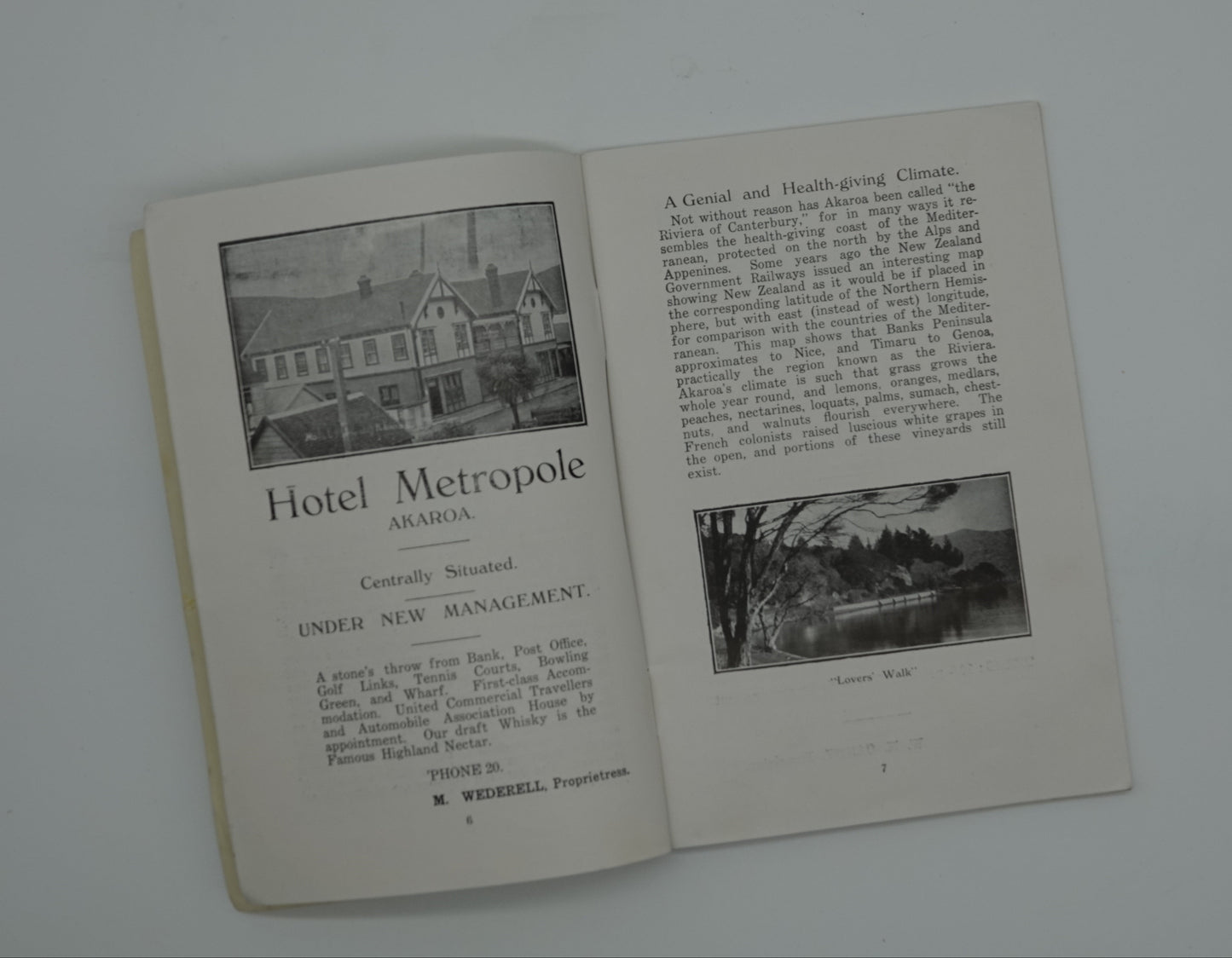 A very cute historic tourist guide... 'Come to Akaroa'
