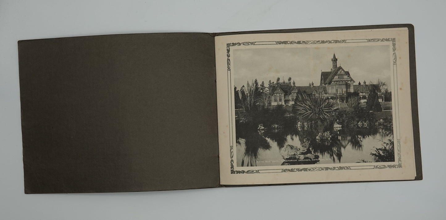Collectible and historic NZ tourist memorabilia..... 75 Scenic Gems of the Thermal District of New Zealand