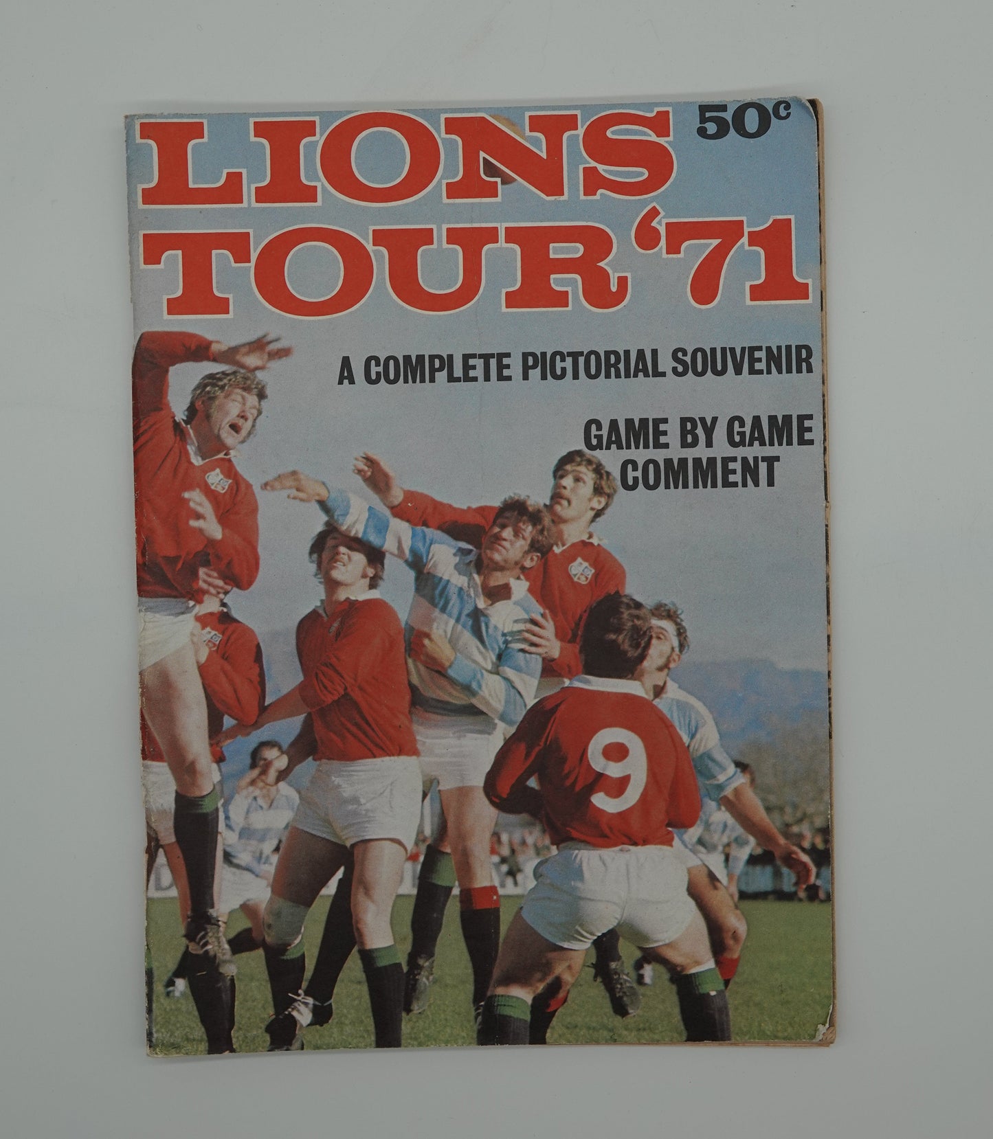 Rugby memorabilia... Lions Tour '71 - A complete pictorial souvenir
