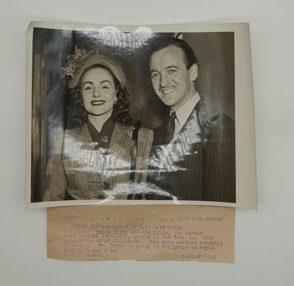 Scarce B&W Movie star photography.... 'David Niven Arrives in U.S. With Bride', 23 January 1948