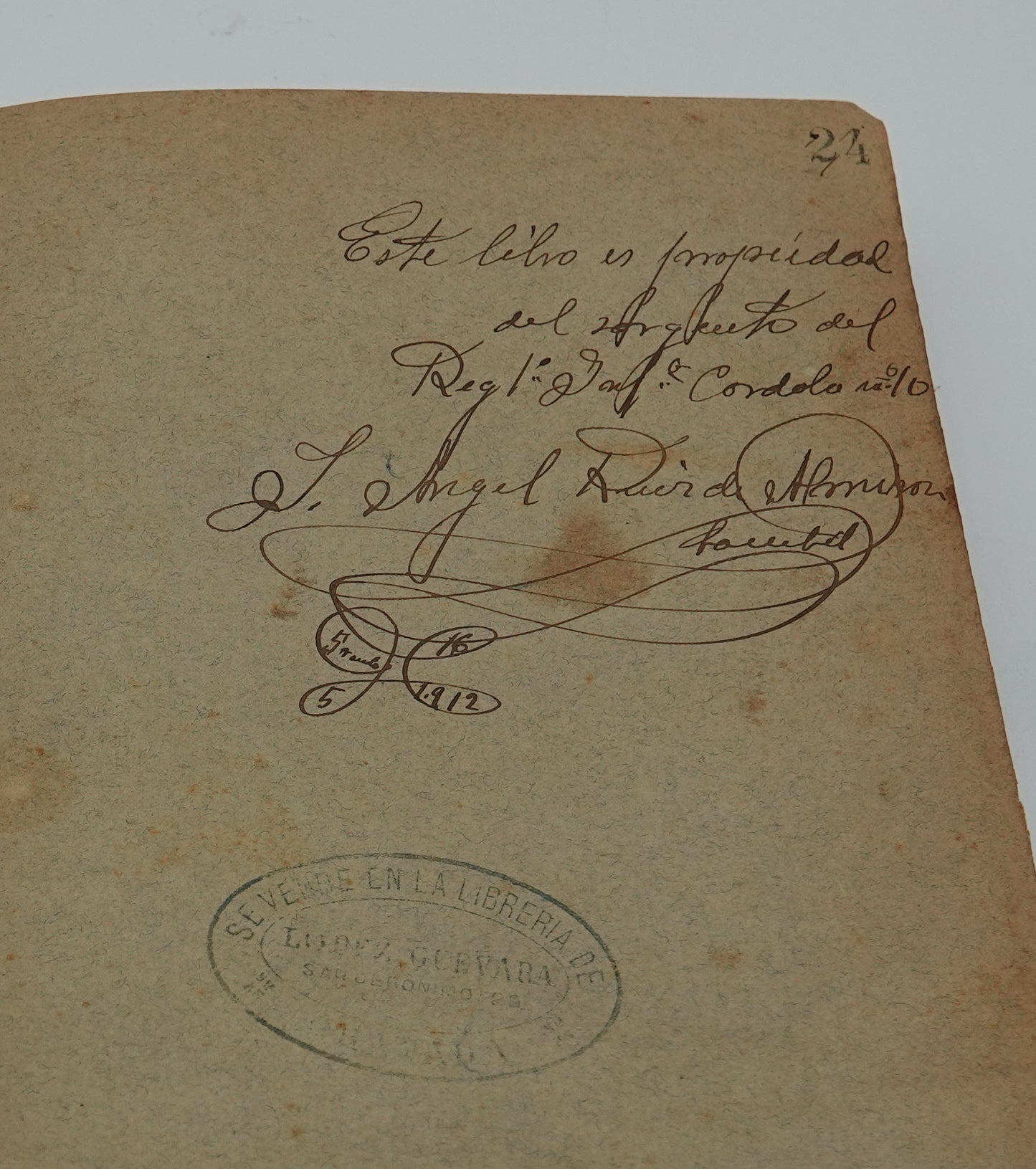 A stunning book of science with beautiful inscriptions.... Elementos De Quimica, 1893