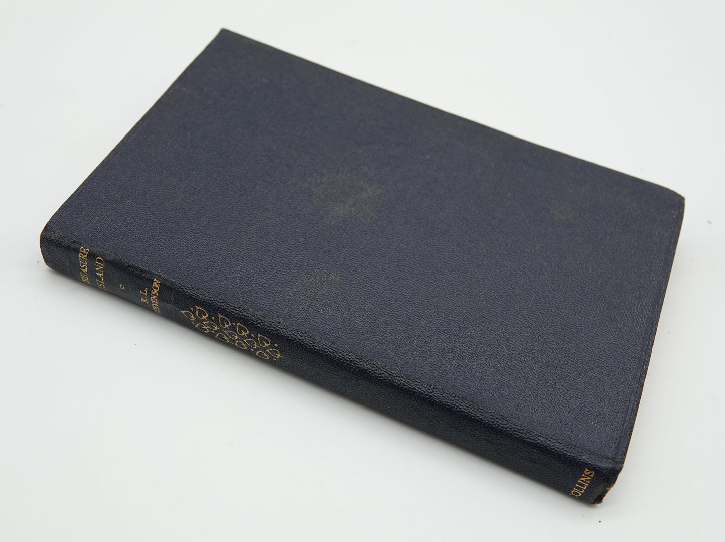 A lovely half leather pocket edition of Treasure Island, R.L. Stevenson, 1962