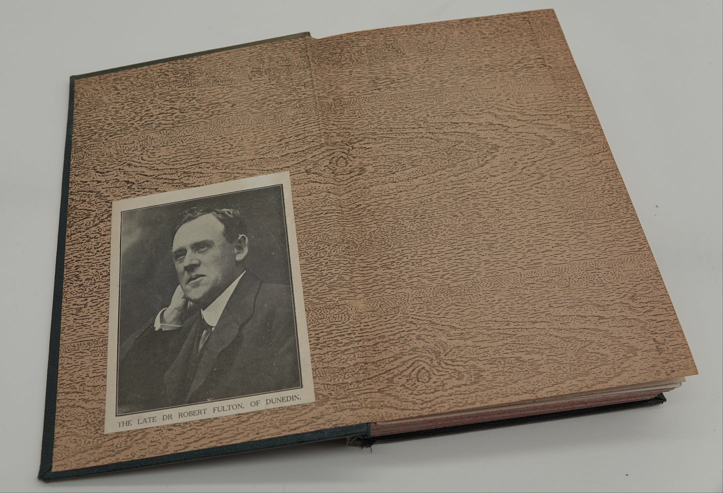 A rare early account of New Zealand medicine with fascinating ephemera