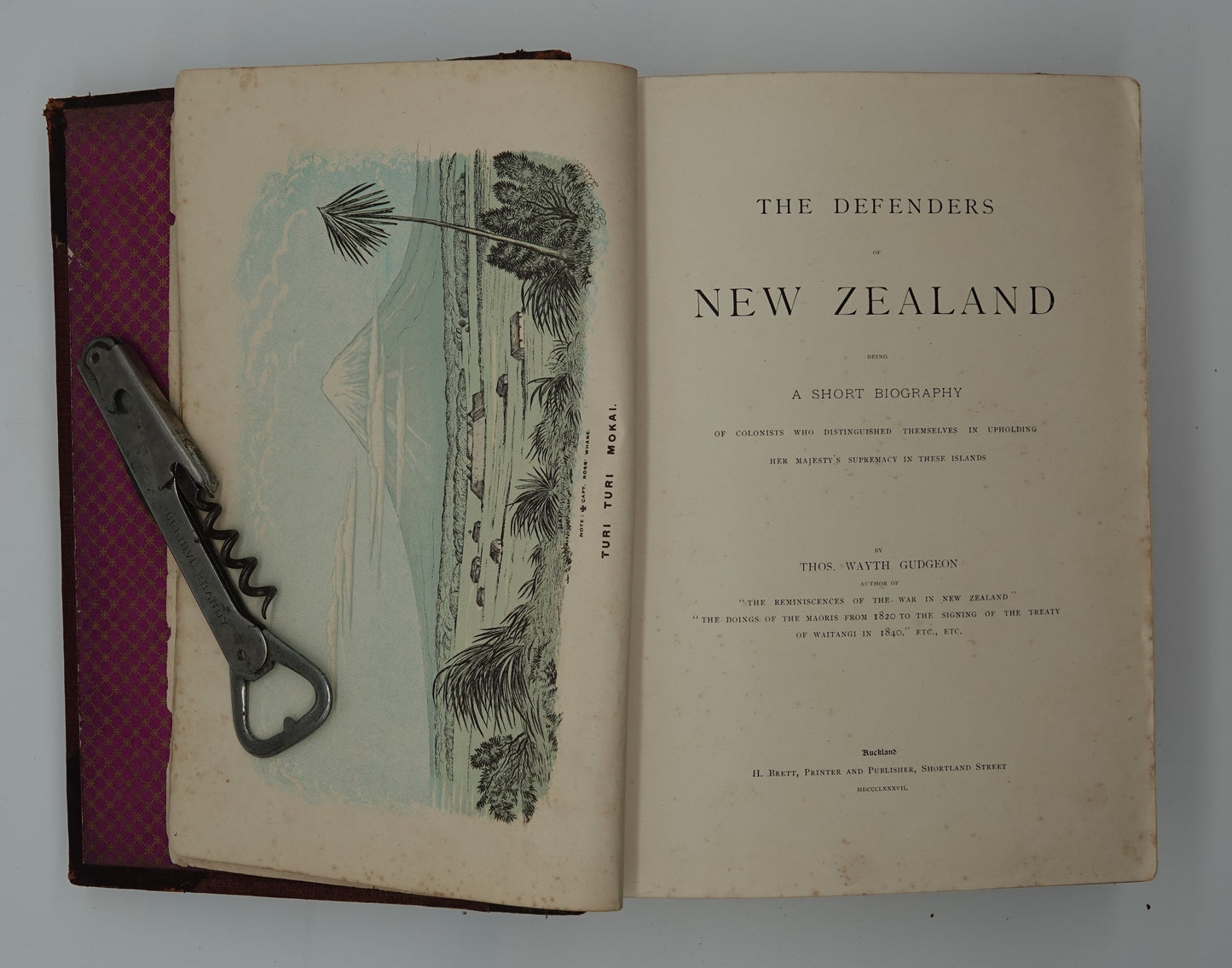 Heroes of New Zealand and Maori History of the War - The Defenders of New Zealand