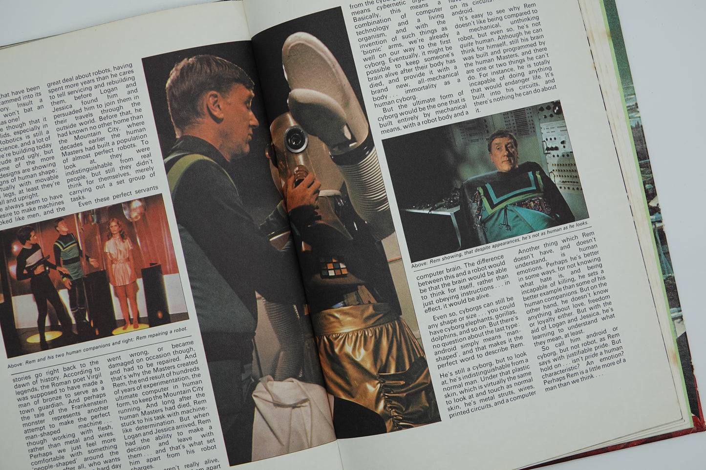 What an amazing touch of nostalgia .... Logans Run Annual from 1978