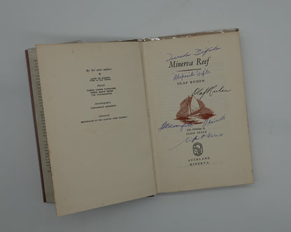 A shipwreck survivor story, signed by the author and crew themselves - Minerva Reef