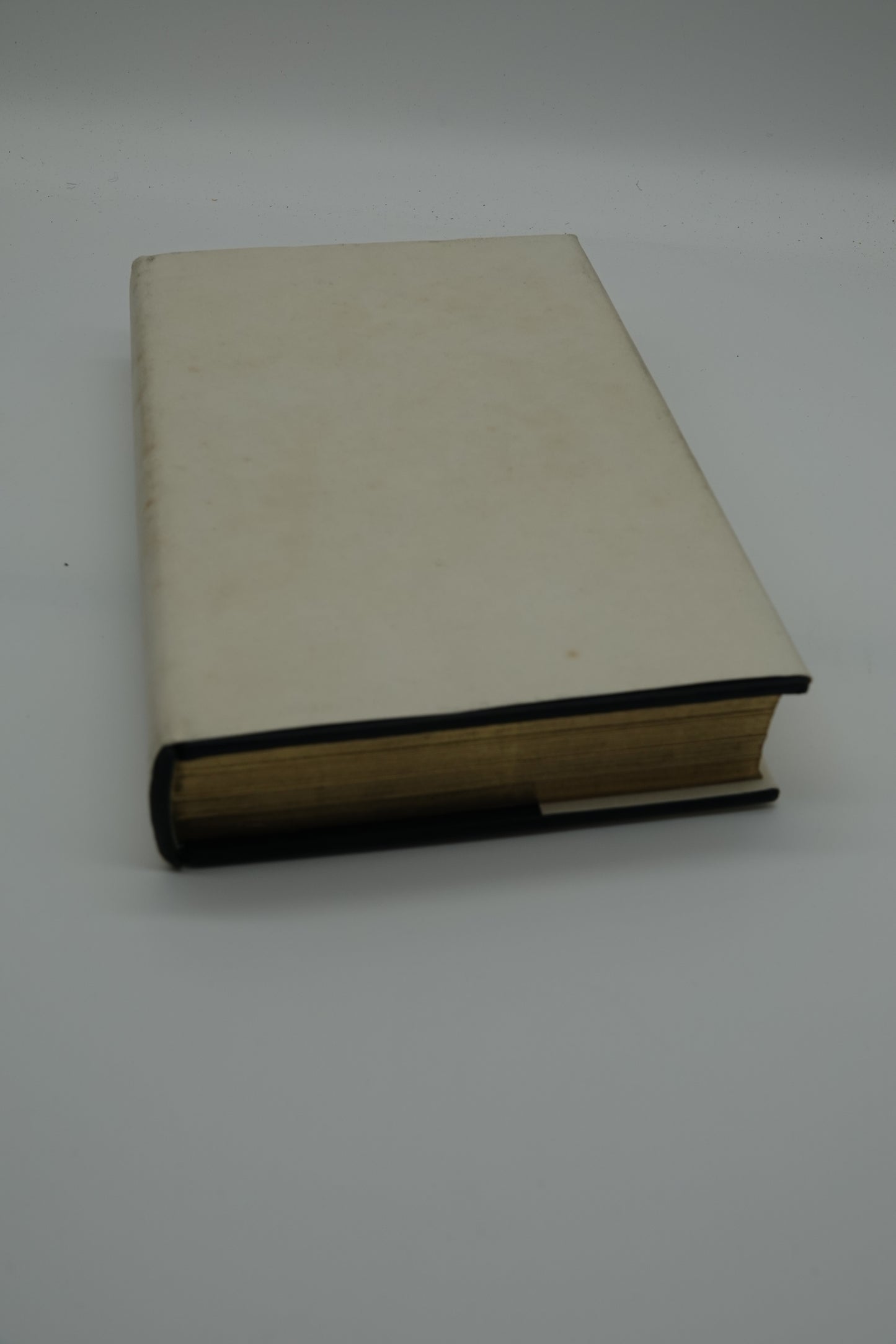 Gipsy Moth Circles the World, a rare signed and boxed limited edition!