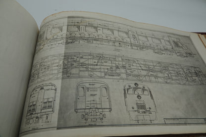 Diagrams and Photographs of the principal Power and Rolling Stock Units of the New Zealand Government Railways